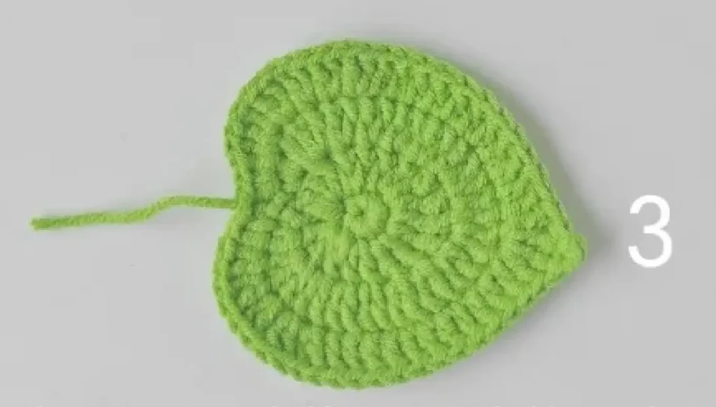 Crochet leaf, lime green, heart shape.
