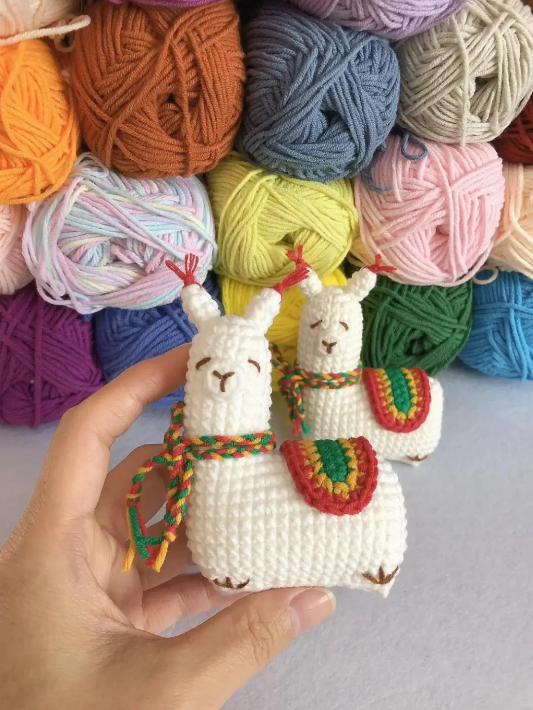 Crochet llamas, colorful yarn.